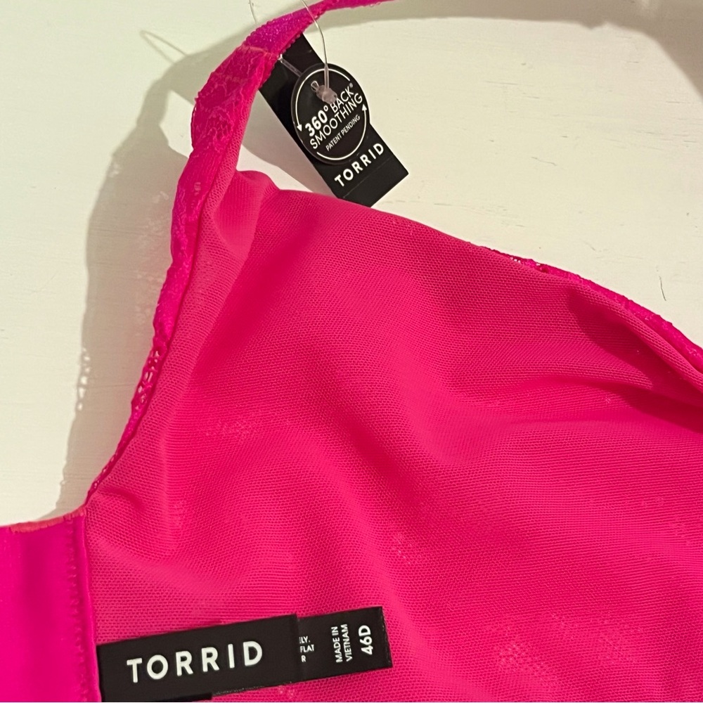 Torrid Hot Pink Lace Bra - Picture 5 of 9